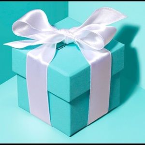 Welcome to my closet ❤️